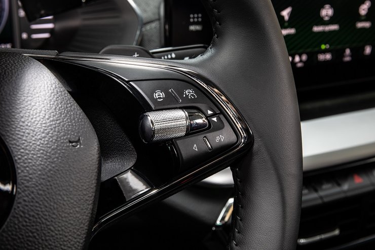 руль новой Шкода Октавия А8