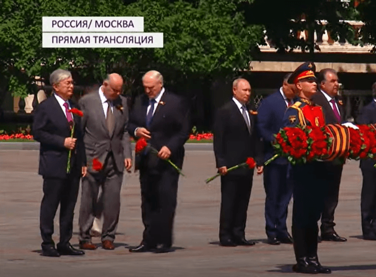 парад победы лукашенко