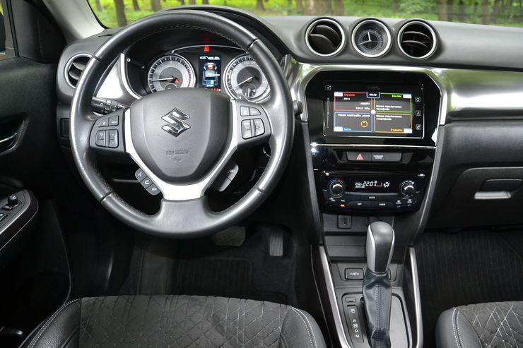 Suzuki Vitara, новый Suzuki Vitara, Suzuki Vitara 2023, гибрид Suzuki Vitara, кроссовер Suzuki Vitara