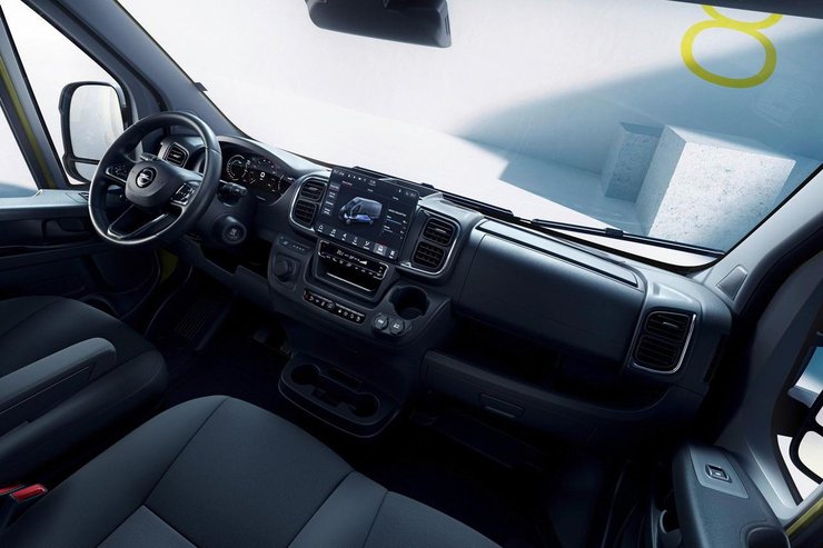 салон Opel Movano, новый Opel Movano, фургон Opel, электромобиль Opel, электромобиль Opel