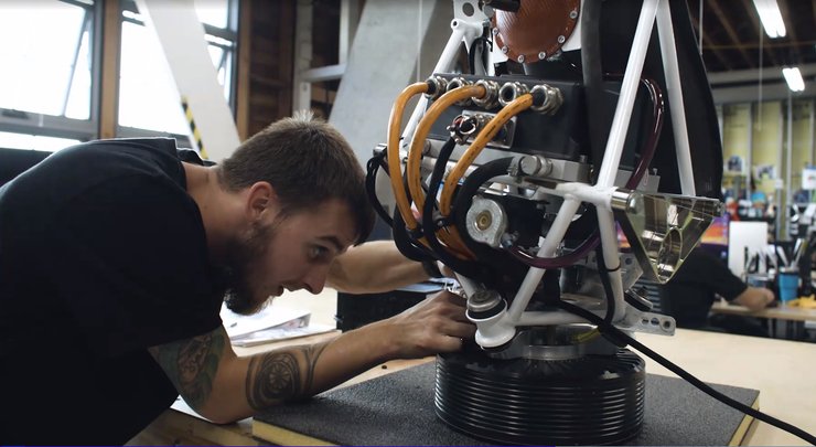 дирижабль Pathfinder 1, постройка дирижабля