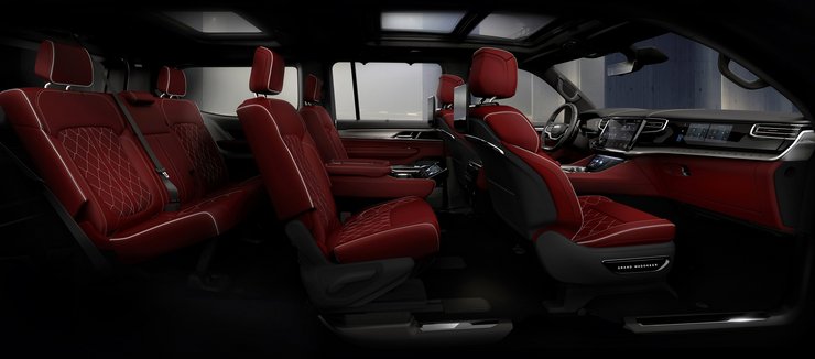 Салон Jeep Grand Wagoneer