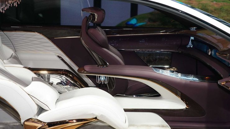 Интерьер Hongqi L-Concept