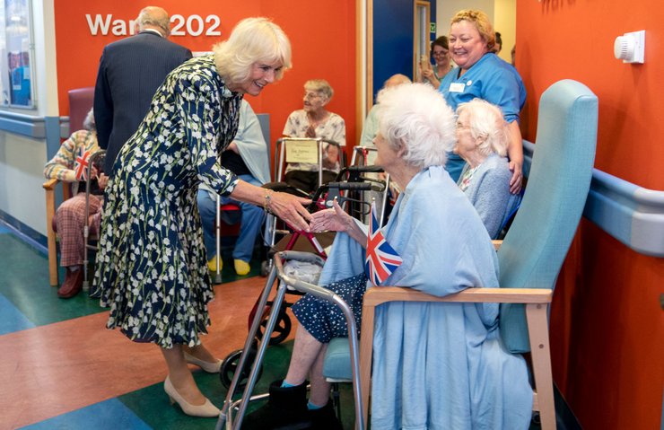 Королева Камилла