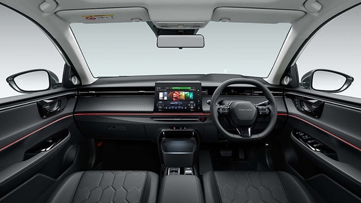 новая Honda Insight