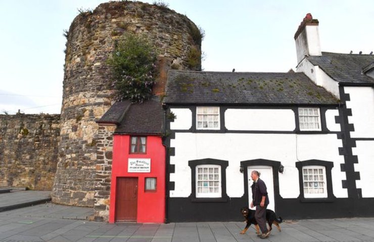 Самый маленький дом, улица, дом, Британия, туристы,