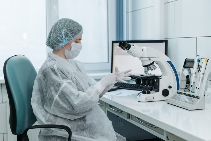 биолаборатория, военно-биологические программы, военные лаборатории в украине, американские биолаборатории в украине, биологическое оружие, бактериолог