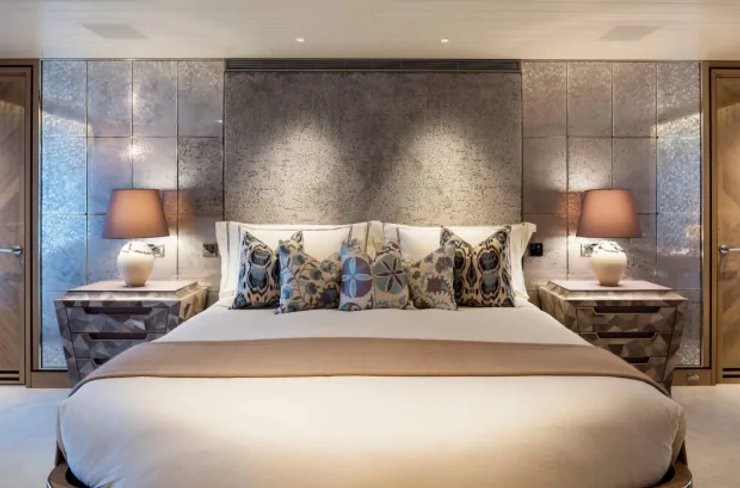 Майкл Джордан, яхта Майкла Джордана, каюта на яхте, роскошная яхта, дорогая яхта