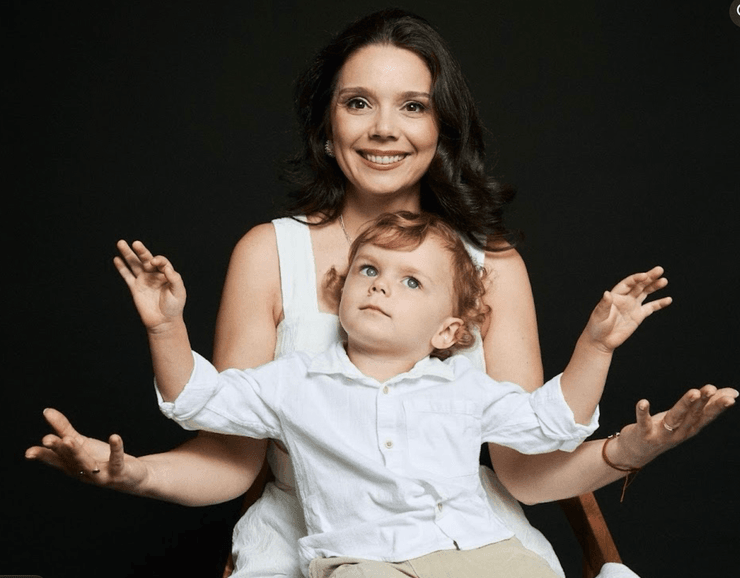 Вероніка Вельч із сином