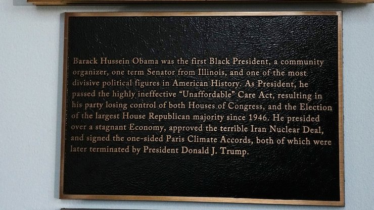 обама табличка