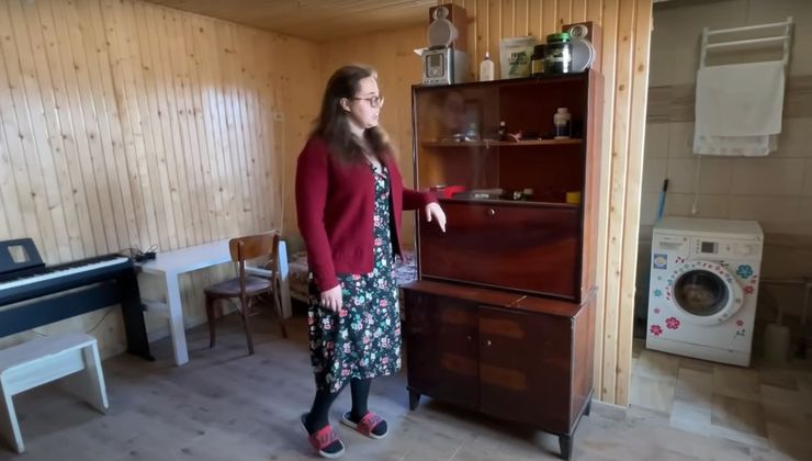 Переїзд з міста в село, життя на природі, пара купила хату в селі за 4 тисячі доларів, як вони там живуть