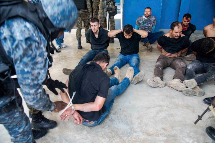 наемники, гаити, полиция, фото