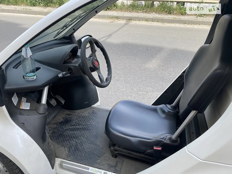 Toyota Coms, электромобиль Toyota, электрокар Toyota, Купить электромобиль Toyota