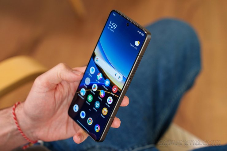 Poco F7 Pro смартфон