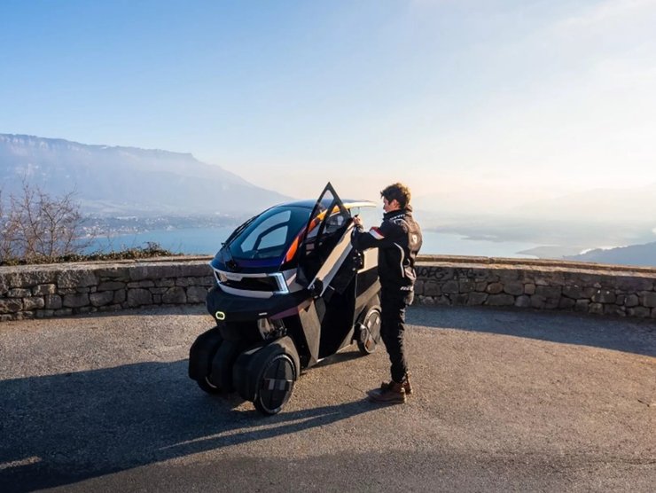 городской электромобиль, Электромобиль AEMotion, Электромобиль AEMotion