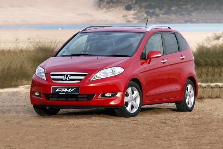 Honda FR-V, лучшие минивэны, минивэны с пробегом