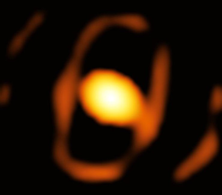 звезда WOH G64