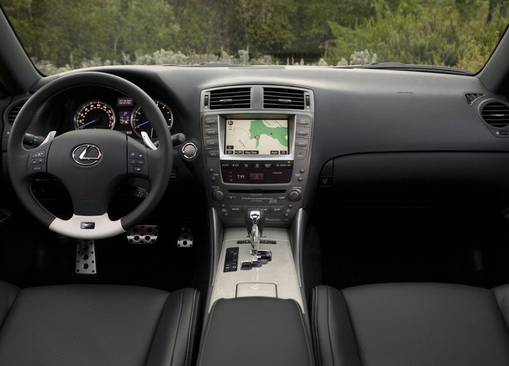 Салон Lexus IS-F