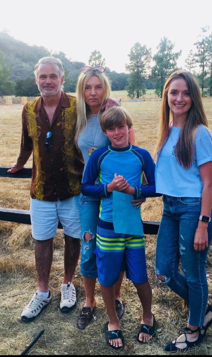 Аліна Яценюк із сім'єю