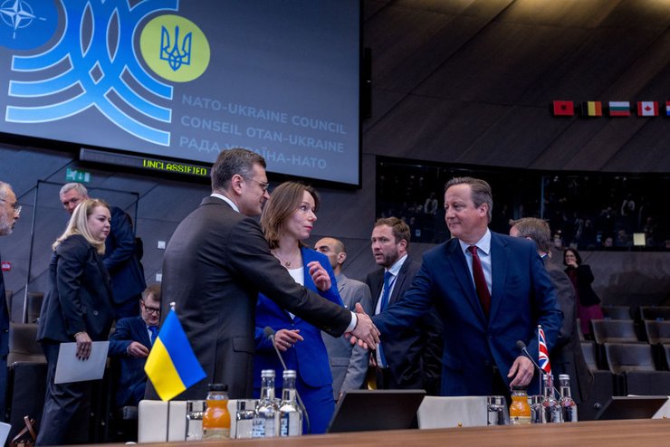 україна і нато, нато рамштайн, україна рамштайн, перспективи україни в нато, військова допомога нато для україни