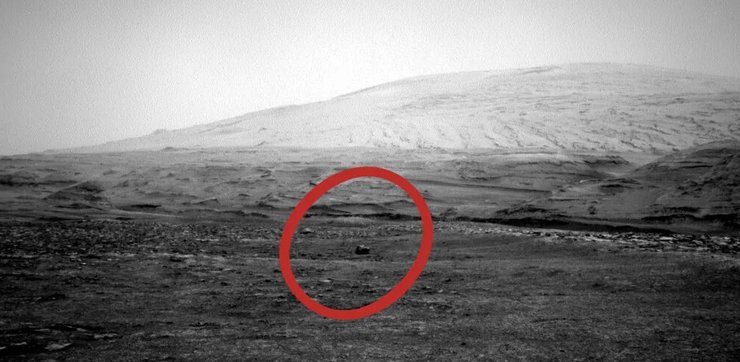 метеорит на марсі, Марс, знахідки на марсі, дослідження марсу, артефакти на марсі, незвичайні фотографії з марсу