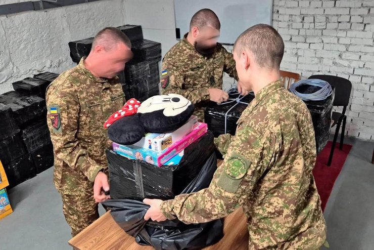 ситація в олешках: українські військові надіслали допомогу дітям