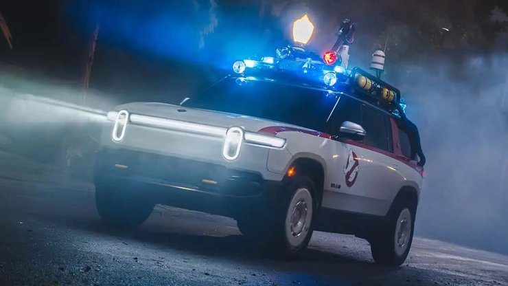 Автомобиль Rivian Ghostbusters Ecto-R1