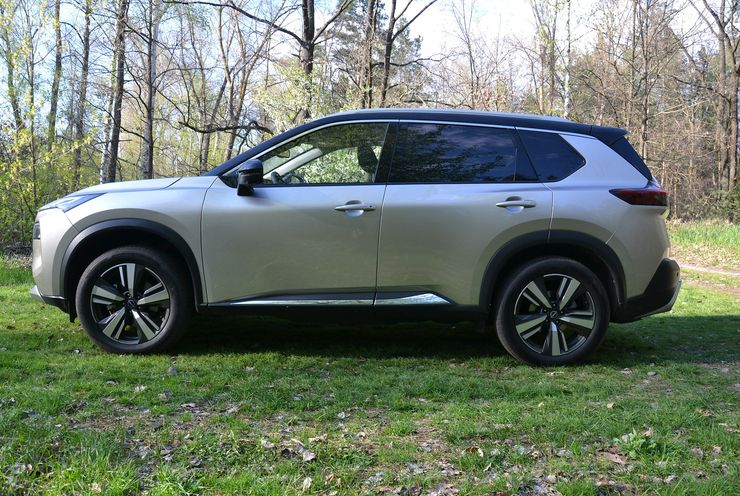 новый Nissan X-Trail, Nissan X-Trail, Nissan X-Trail 2023, кроссовер Nissan