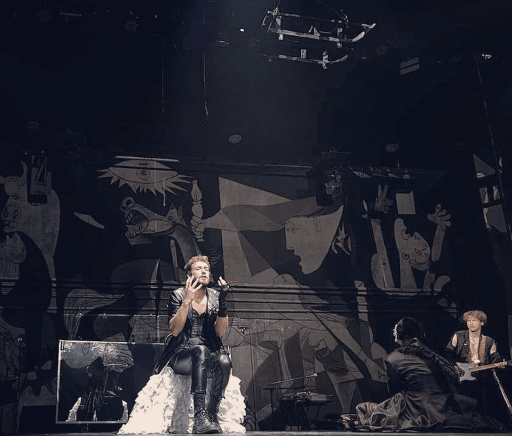 Юрій Феліпенко на сцені