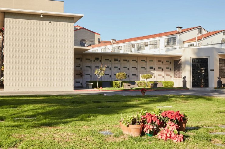 могила, колумбарий, хью хефнер, мэрилин монро, вествуд