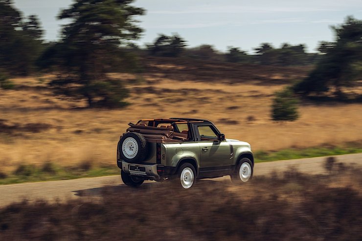 Land Rover Defender Valiance Convertible