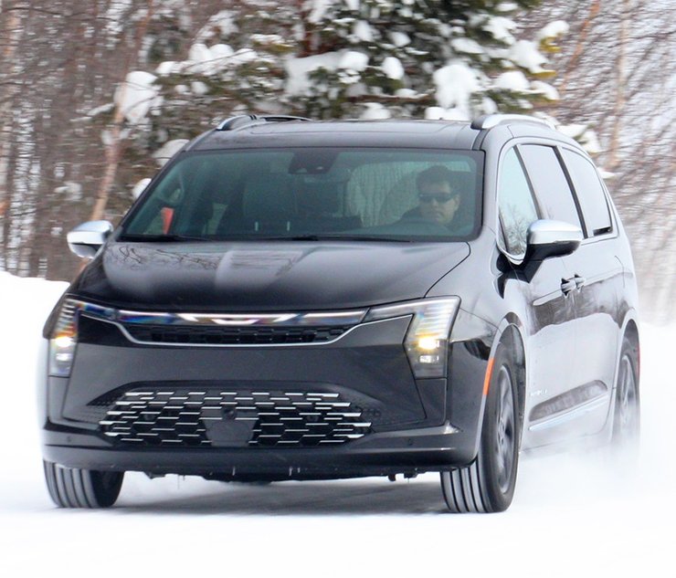 мінівен Chrysler Pacifica