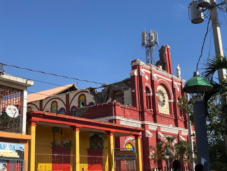 Собор Святого Людовика, шпиль, землетрясение