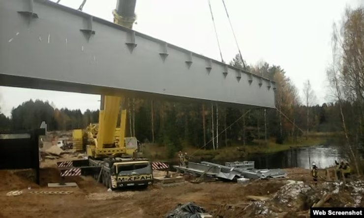 Будівництво моста
