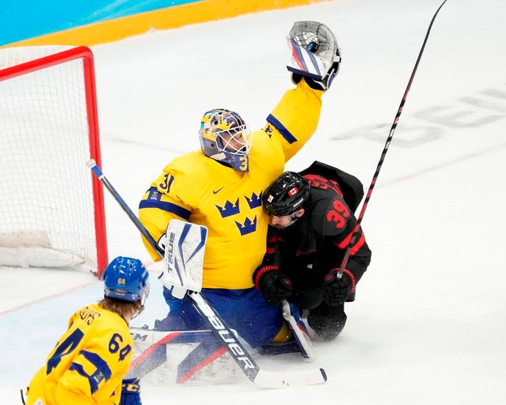 Голкіпер, Швеція, Канада,