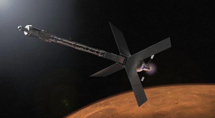 Космічний корабель з ядерним двигуном