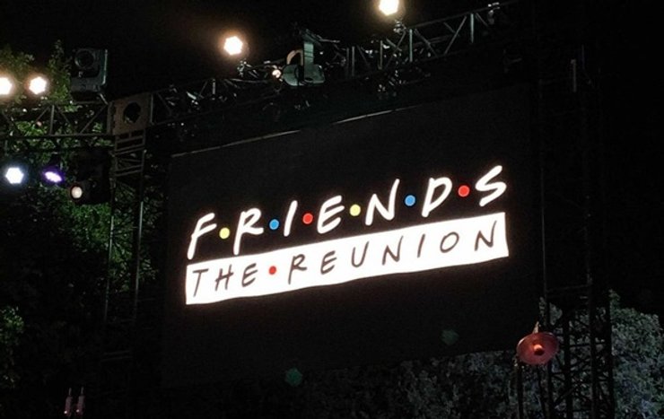 Сериал Друзья, Фото, Актеры, Съемка, Соцсети, Мэтью Перри