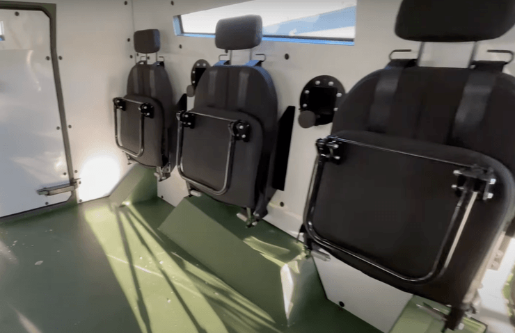 броньовик senator