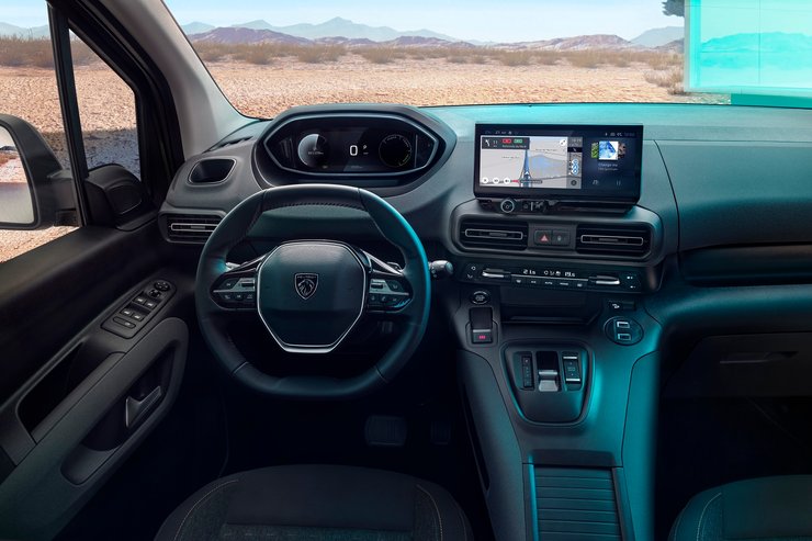 салон Peugeot E-Rifter, Peugeot Rifter, электромобиль Peugeot, новый Peugeot E-Rifter