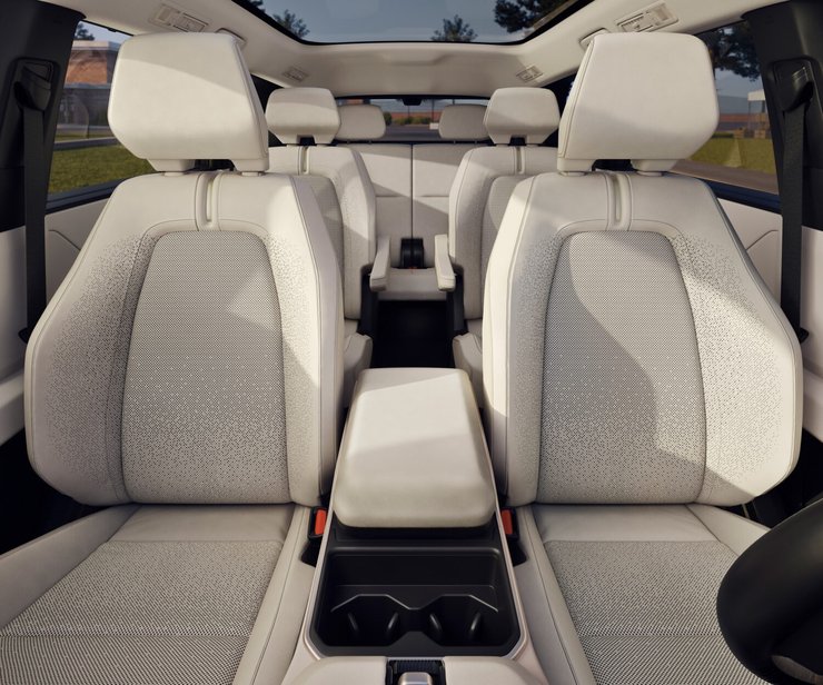 салон Toyota Highlander 2027