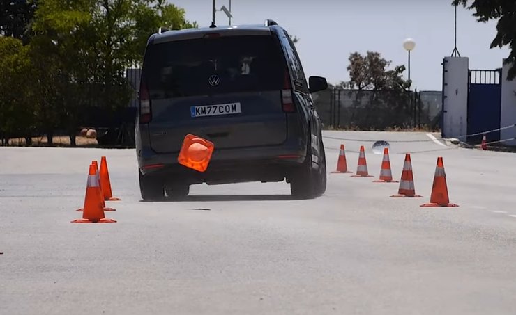 фольксваген кедди 2022, лосиный тест, лосиный тест фольксваген, Volkswagen Caddy 2022, Volkswagen Caddy