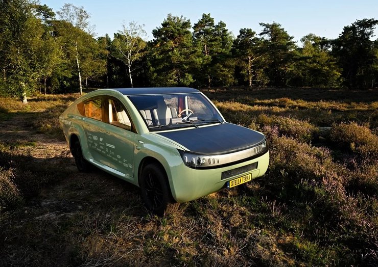 авто на солнечных батареях, Stella Terra, электромобиль Stella Terra