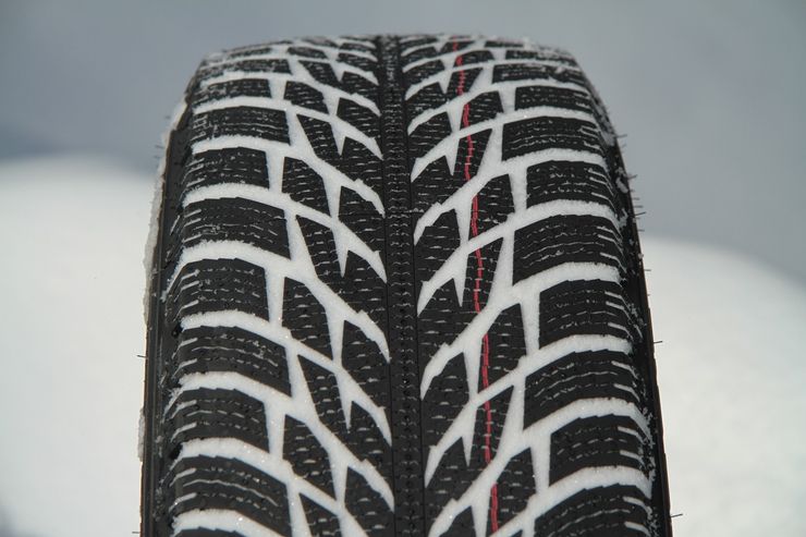 зимние шины нокиан, зимние шины nokian hakkapeliitta, зимние шины nokian, тест зимних шин, выбор зимних шин, характеристики и цена зимних шин для SUV