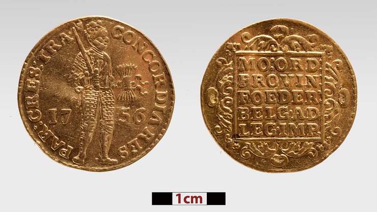 монета, корабль, находка