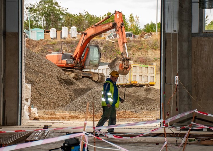 За рік зарплати у будівництві зросли на 19% - до 19 тис. грн