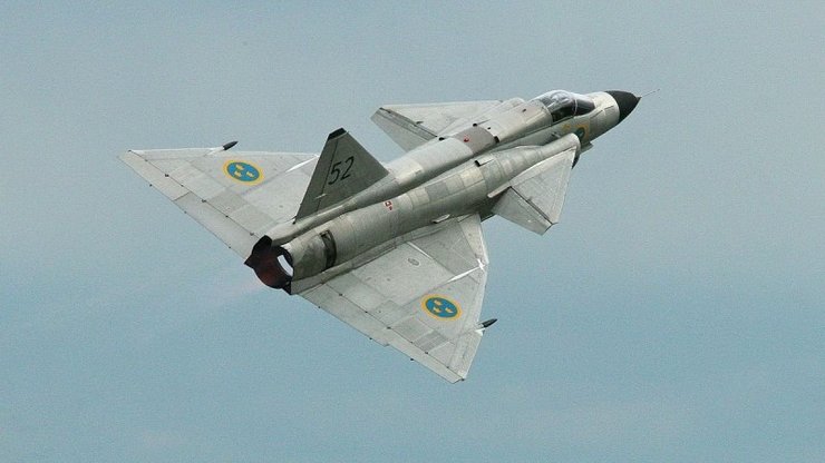 истребитель AJ 37