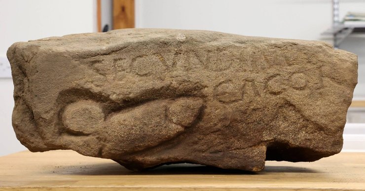 напис, малюнок, камінь, стіл, фото