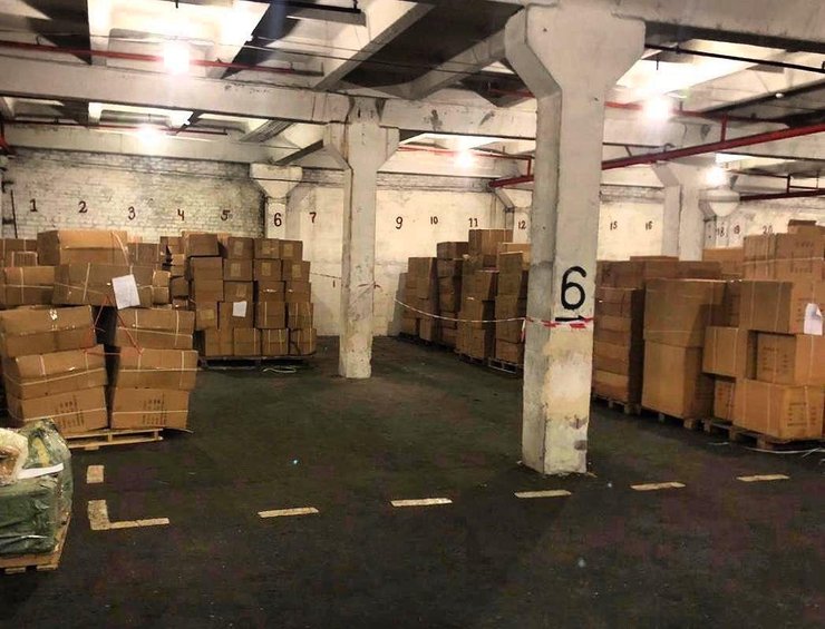 зеленский, игрушки, склад