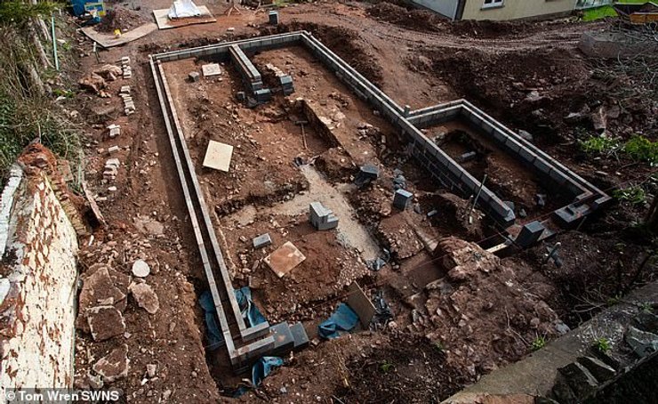 чарльз поул, епископский дворец