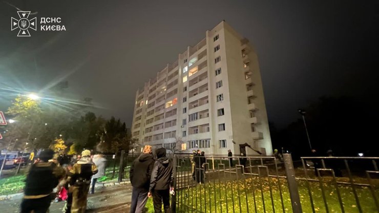 пошкоджений будинок Київ атака 26 жовтня зруйнований будинок у Києві внаслідок атаки РФ 26 жовтня